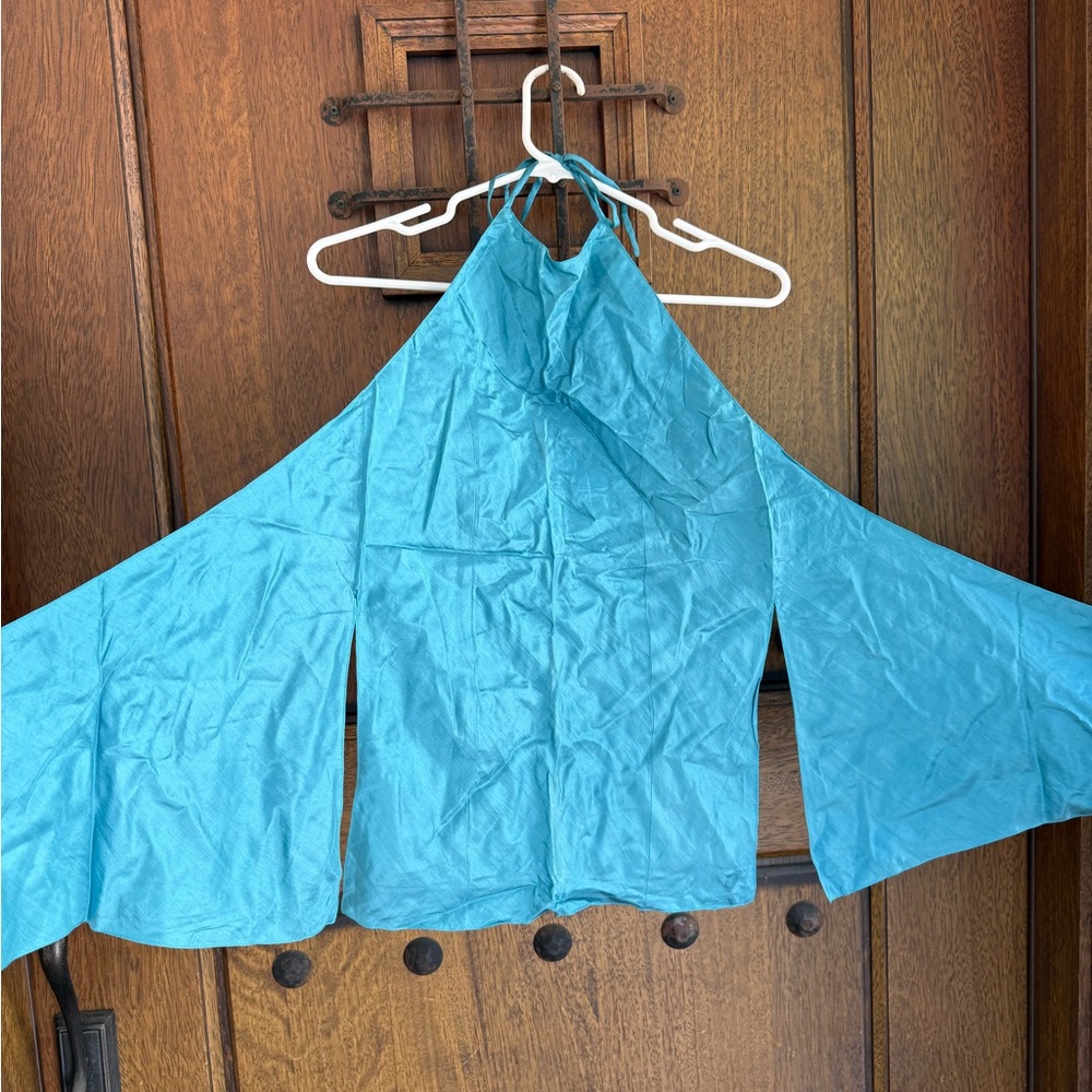 100% silk open back blue crop top size M